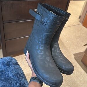 Hunter Black Leopard Print Winter Boots